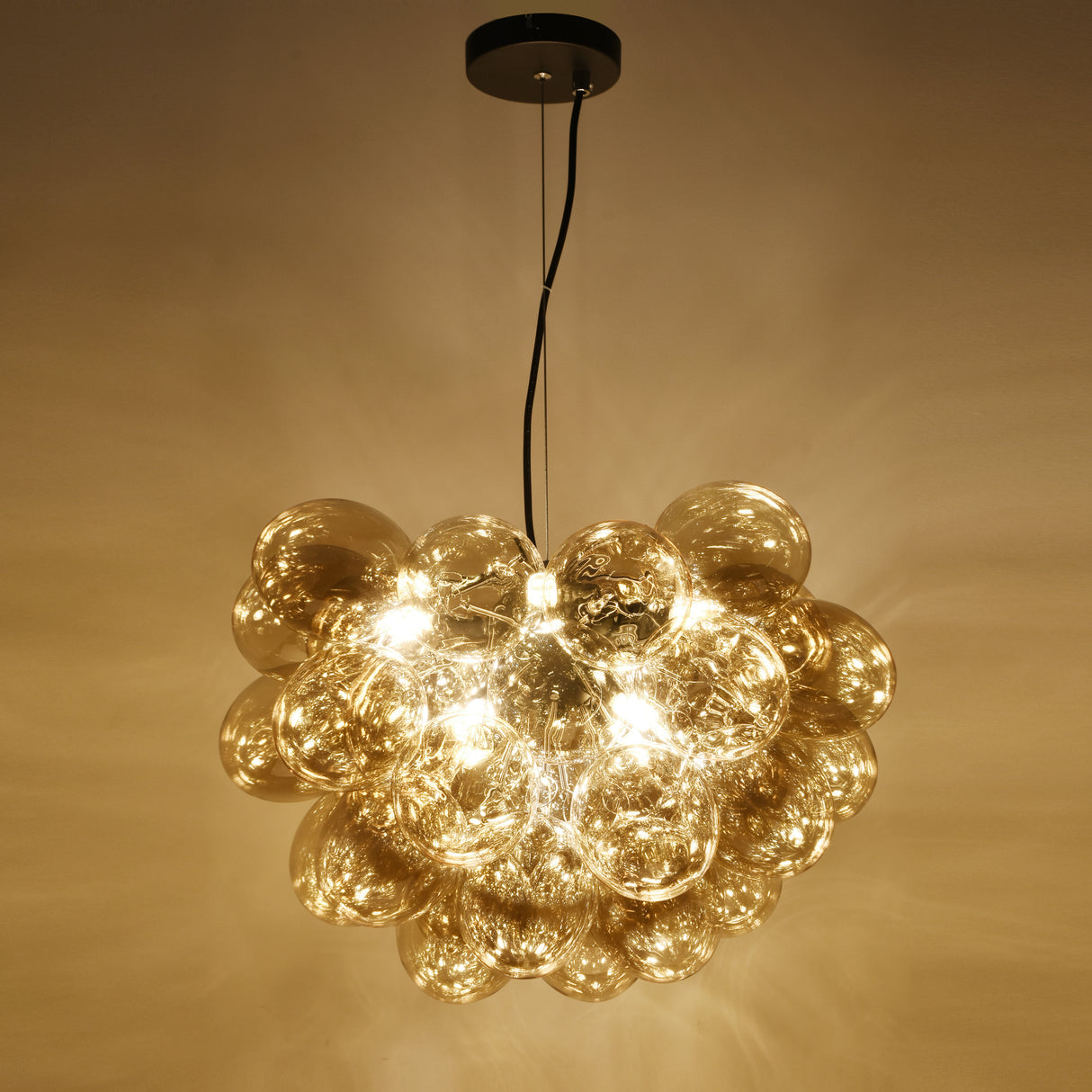Hanglamp Grape – Moderne amber glas lamp
